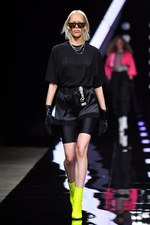 マルセロ・ブロン カウンティ・オブ・ミラン 2019年春夏コレクション - “未知と既知”との遭遇｜写真18