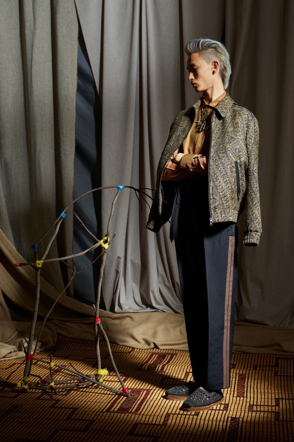エトロ(ETRO) 2019年春夏メンズコレクション - ファッションプレス