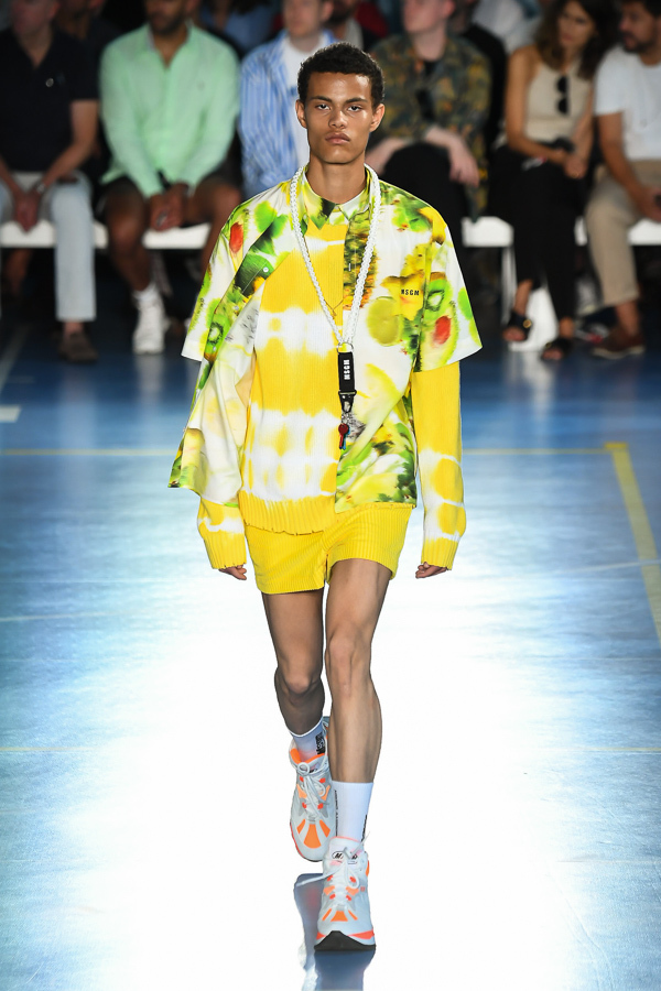 エムエスジーエム(MSGM) 2019年春夏メンズコレクション  - 写真44