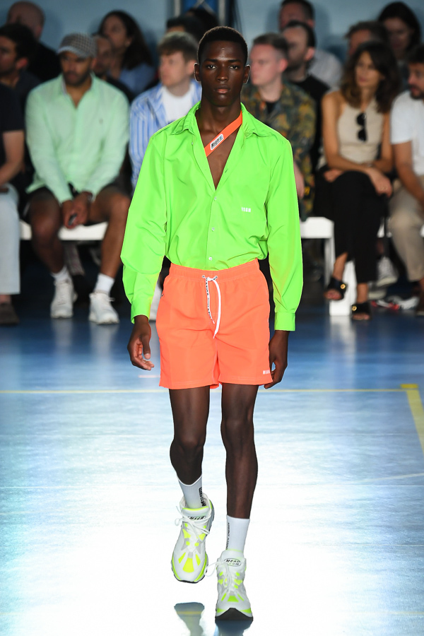 エムエスジーエム(MSGM) 2019年春夏メンズコレクション  - 写真54