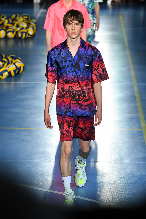 エムエスジーエム(MSGM) 2019年春夏メンズコレクション  - 写真63