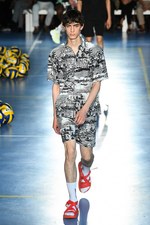MSGM 2019年春夏メンズコレクション - プレイフルな試合観戦ならぬ“ファッション観戦”｜写真74