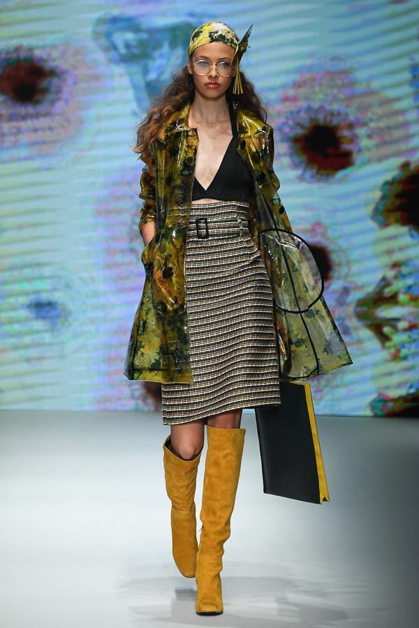 ダックス 2019年春夏｜female レインコート