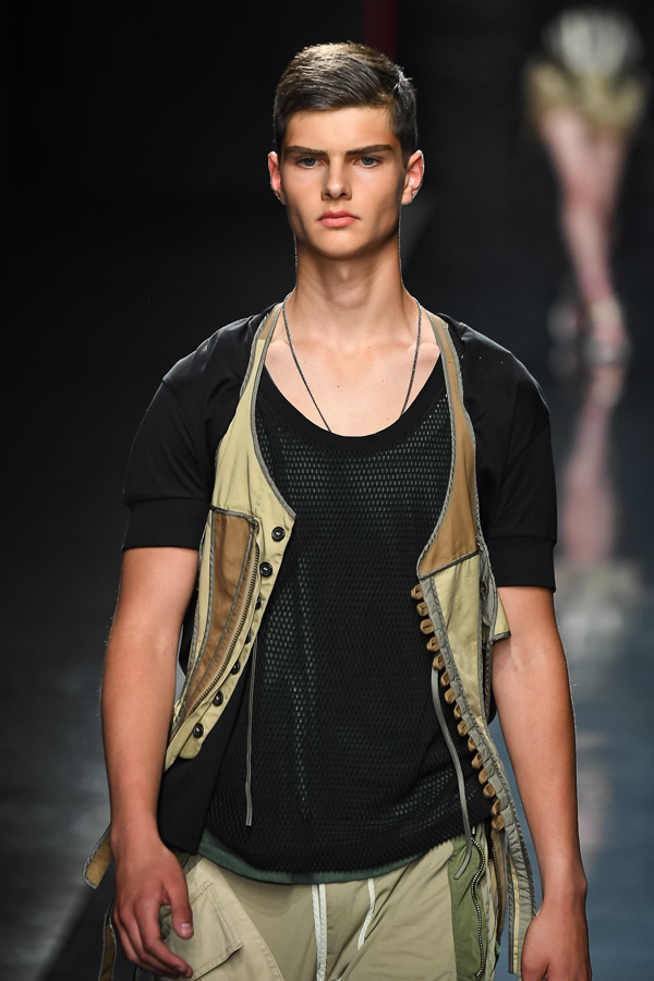 ディースクエアード(DSQUARED2) 2019年春夏メンズコレクション ディースクエアード(DSQUARED2) 2019年春夏メンズコレクション