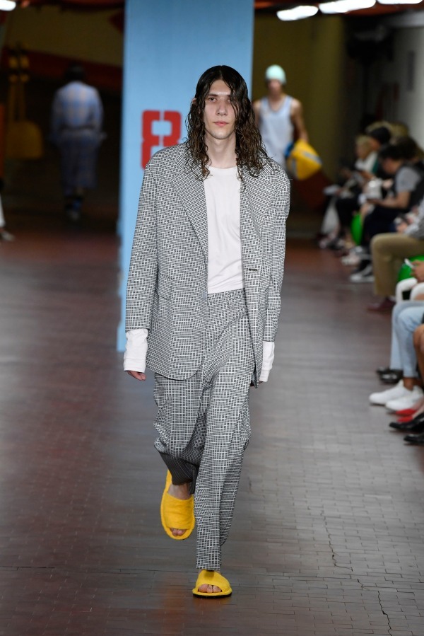 マルニ(MARNI) 2019年春夏メンズコレクション  - 写真23