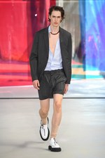 ヌメロ ヴェントゥーノ 2019年春夏メンズコレクション - 心洗われる軽快なショー｜写真11