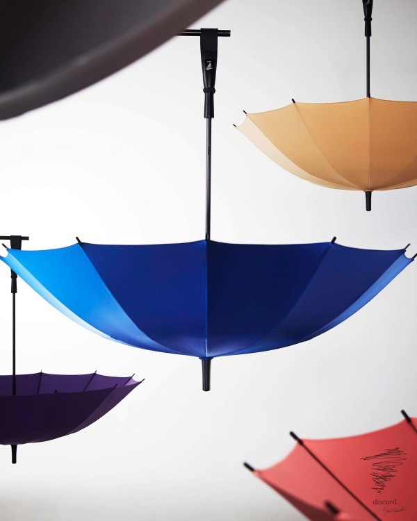 ディスコード ヨウジヤマモト傘コレクションの新色、雨音が心地いい“雨を楽しむ”傘｜写真1
