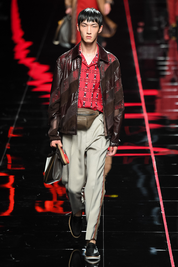 フェンディ(FENDI) 2019年春夏ウィメンズ&メンズコレクション  - 写真28