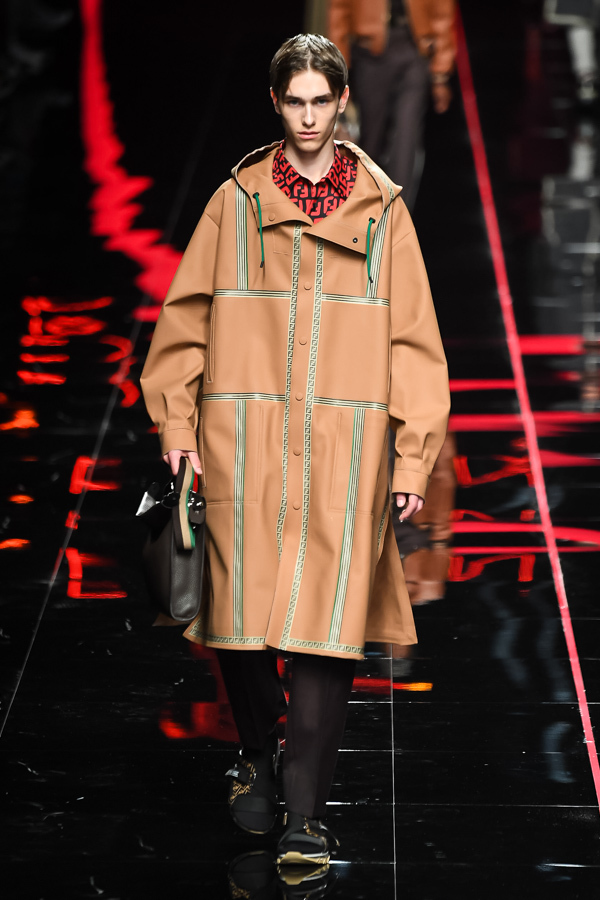 フェンディ(FENDI) 2019年春夏ウィメンズ&メンズコレクション  - 写真65