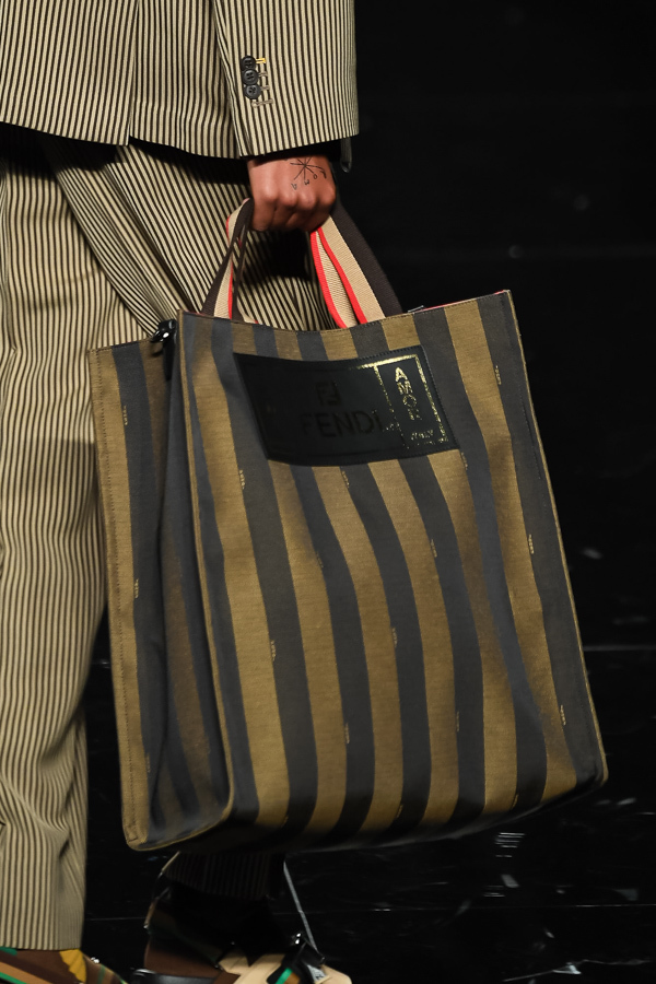 フェンディ 2019年春夏<span>コレクション</span> - 写真70