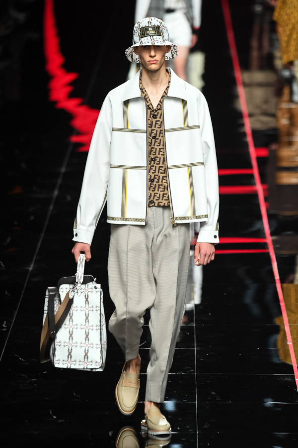 フェンディ(FENDI) 2019年春夏ウィメンズ&メンズコレクション  - 写真80