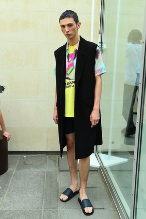 アンブッシュ 2019年春夏コレクション - 潮の流れ、人生の歩みにリンクする服｜写真26