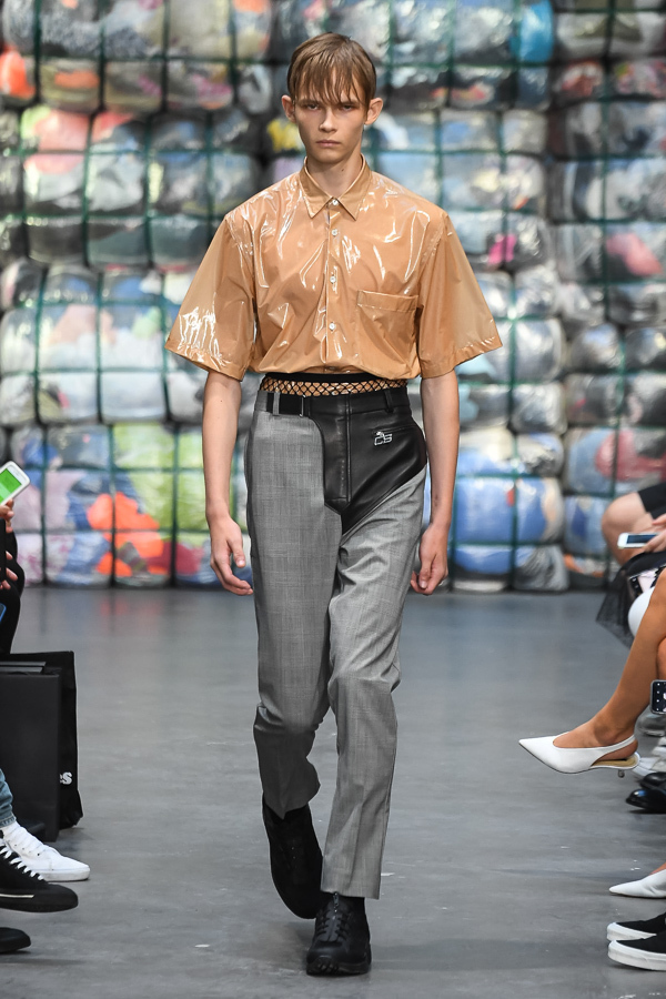 コモン スウェーデン 2019年春夏<span>コレクション</span> - 写真21