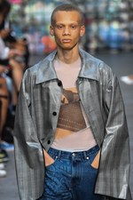 コモン スウェーデン 2019年春夏コレクション - ものの溢れる現代で、服の大儀を探して｜写真27