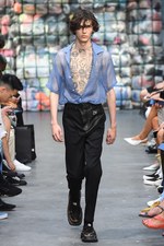 コモン スウェーデン 2019年春夏コレクション - ものの溢れる現代で、服の大儀を探して｜写真30