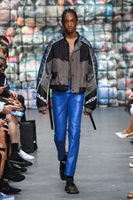 コモン スウェーデン 2019年春夏コレクション - ものの溢れる現代で、服の大儀を探して｜写真37