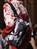 ヴァレンティノ 2019年春夏メンズコレクション - 新旧ロゴで構築するラグジュアリーストリート｜写真30
