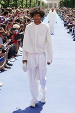 ルイ・ヴィトン 2019春夏メンズコレクション、ヴァージル・アブロー初ショーは歩んできた道を重ねて｜写真2
