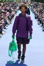 ルイ・ヴィトン 2019春夏メンズコレクション、ヴァージル・アブロー初ショーは歩んできた道を重ねて｜写真43
