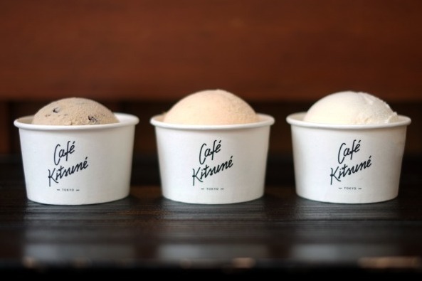 カフェ キツネ 青山