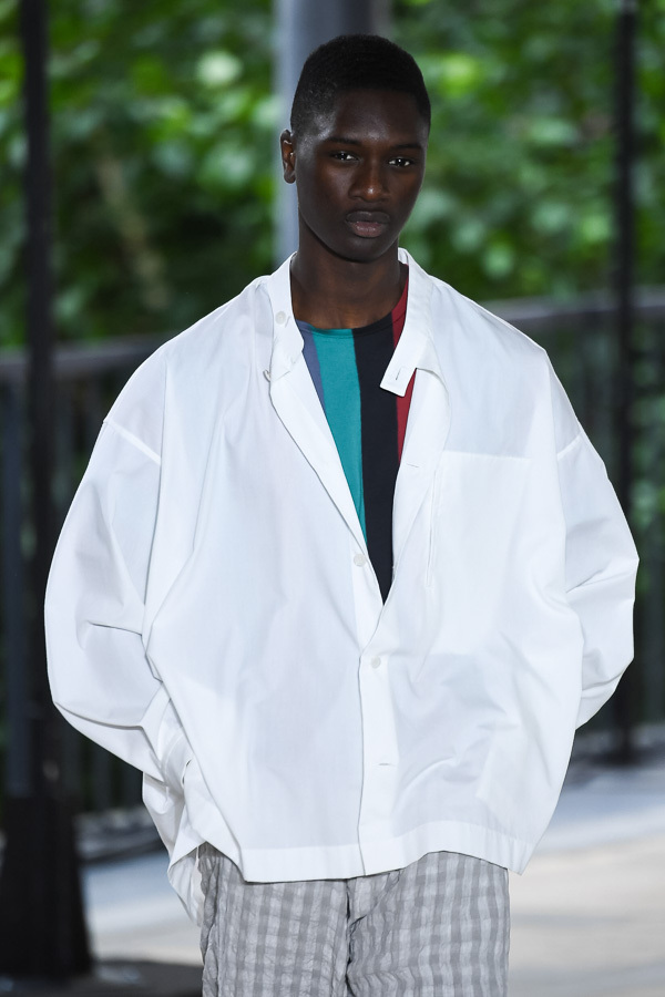 イッセイ ミヤケ メン(ISSEY MIYAKE MEN) 2019年春夏メンズコレクション  - 写真3