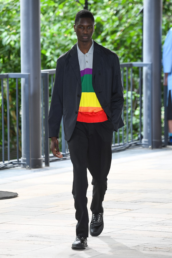 イッセイ ミヤケ メン(ISSEY MIYAKE MEN) 2019年春夏メンズコレクション  - 写真30