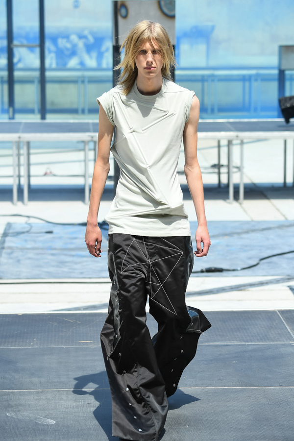 リック・オウエンス(Rick Owens) 2019年春夏メンズコレクション シルエット - 写真3