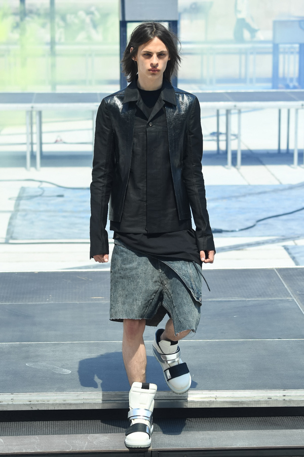 リック・オウエンス(Rick Owens) 2019年春夏メンズコレクション シルエット - 写真15