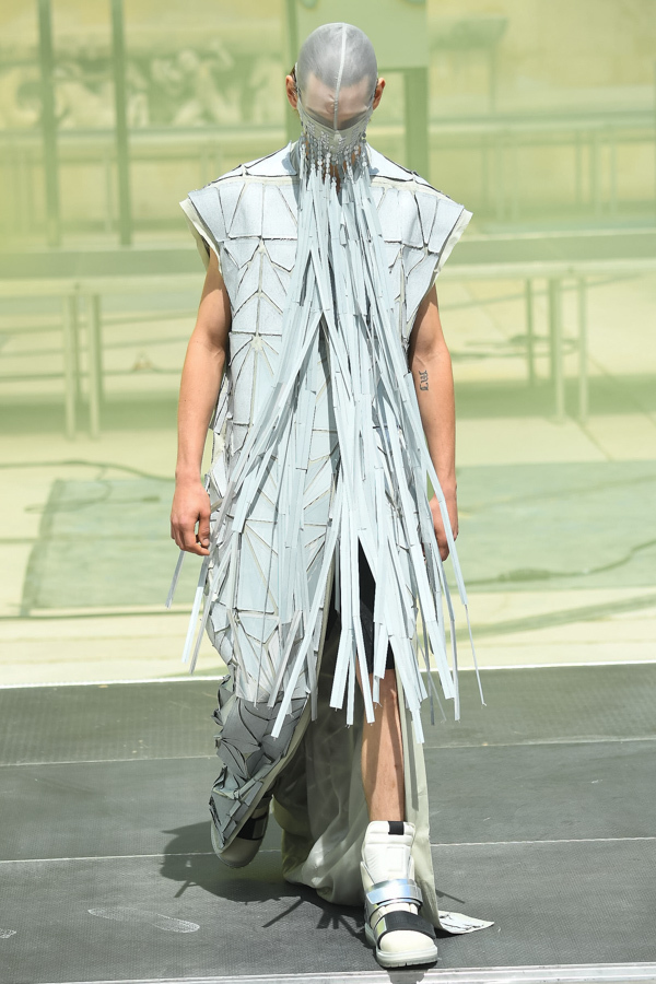 リック・オウエンス(Rick Owens) 2019年春夏メンズコレクション シルエット - 写真24