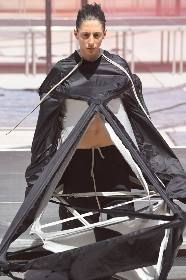 リック・オウエンス(Rick Owens) 2019年春夏メンズコレクション ディテール - 写真19
