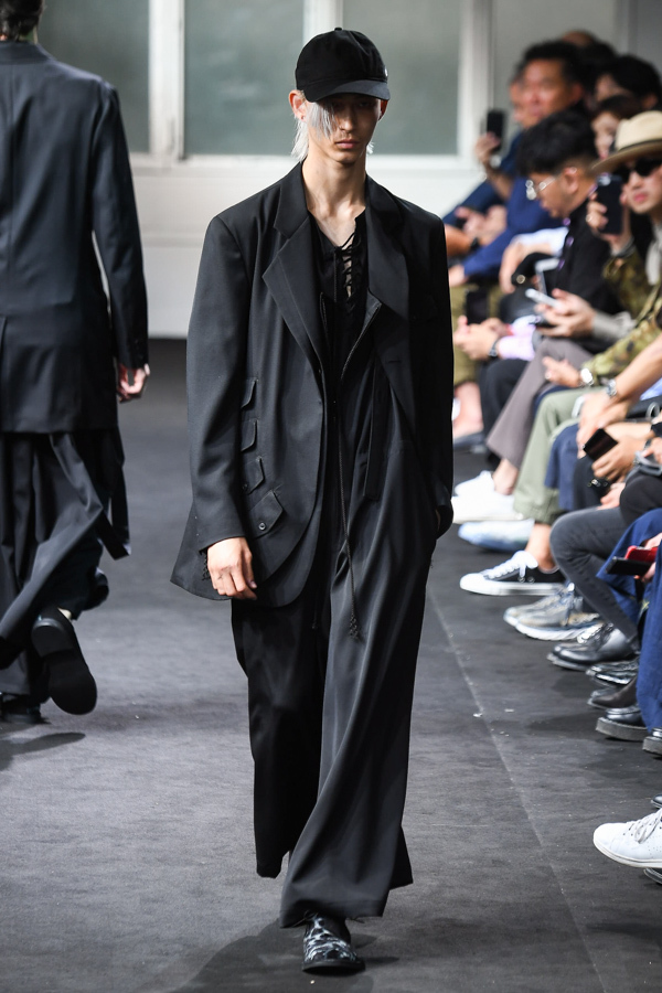 ヨウジヤマモト(Yohji Yamamoto) 2019年春夏メンズコレクション シルエット - 写真3