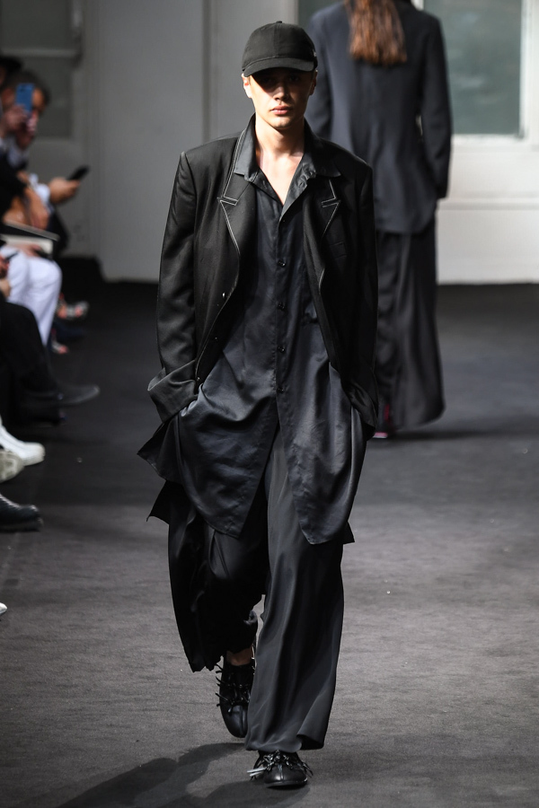 ヨウジヤマモト(Yohji Yamamoto) 2019年春夏メンズコレクション シルエット - 写真10