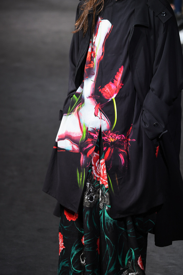 ヨウジヤマモト(Yohji Yamamoto) 2019年春夏メンズコレクション  - 写真71