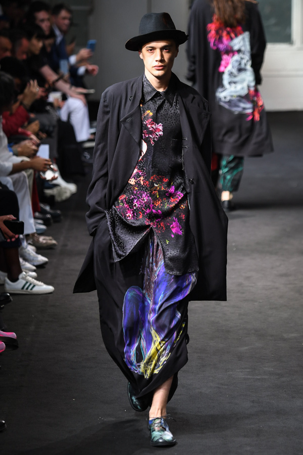 ヨウジヤマモト(Yohji Yamamoto) 2019年春夏メンズコレクション シルエット - 写真31