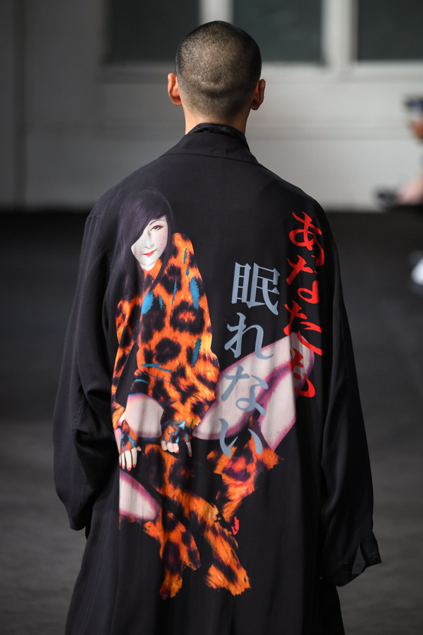 ヨウジヤマモト(Yohji Yamamoto) 2019年春夏メンズコレクション  - 写真93