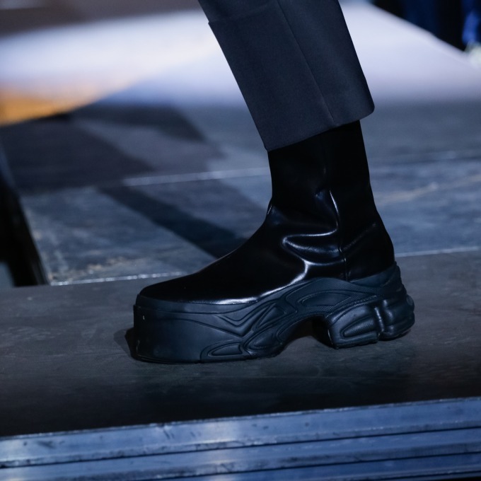 アディダス バイ ラフ・シモンズ(adidas by Raf Simons) オズウィーゴ｜写真10