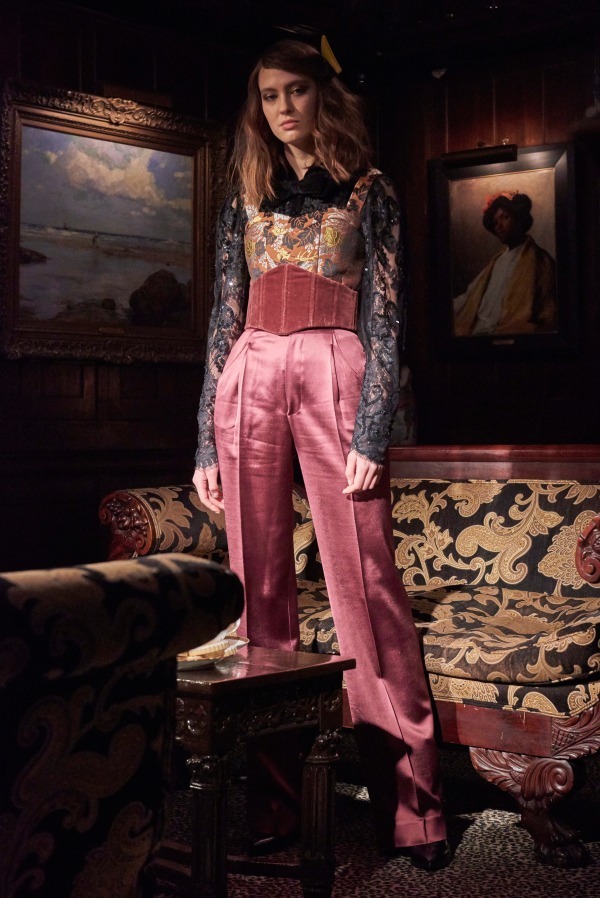 ジルスチュアート 2018-19年秋冬<span>コレクション</span> - 写真16