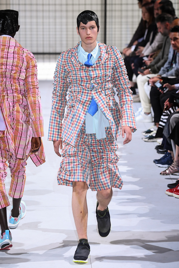 コム デ ギャルソン・オム プリュス(COMME des GARÇONS HOMME PLUS) 2019年春夏メンズコレクション  - 写真20