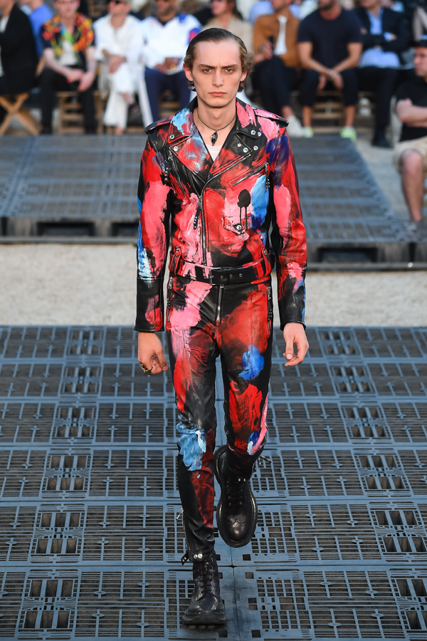 アレキサンダー・マックイーン 2019年春夏メンズコレクション - 胸を打つ情緒的絵画に想いを馳せて｜写真32