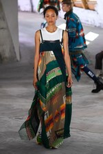 sacai 2019年リゾートコレクション、ペンドルトンとナイキのコラボでより自由なハイブリッドへ｜写真3