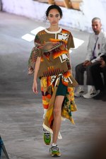 sacai 2019年リゾートコレクション、ペンドルトンとナイキのコラボでより自由なハイブリッドへ｜写真4