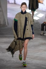 sacai 2019年リゾートコレクション、ペンドルトンとナイキのコラボでより自由なハイブリッドへ｜写真12