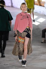 sacai 2019年リゾートコレクション、ペンドルトンとナイキのコラボでより自由なハイブリッドへ｜写真27