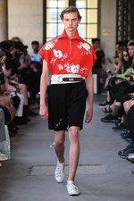 クリスチャンダダ 2019年春夏コレクション - 荒木経惟と描く色の世界｜写真37