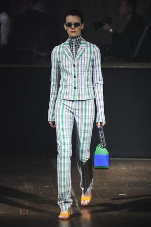 ケンゾー 2019年春夏ウィメンズコレクション - 服の上で“出会う”奇跡｜写真11