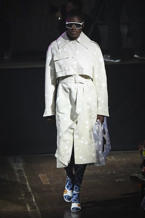 ケンゾー 2019年春夏ウィメンズコレクション - 服の上で“出会う”奇跡｜写真14