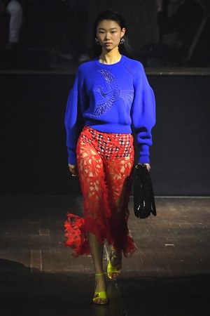 ケンゾー 2019年春夏ウィメンズコレクション - 服の上で“出会う”奇跡｜写真39