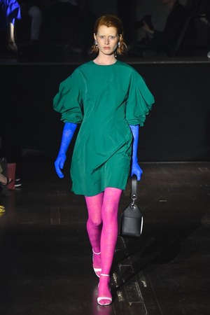 ケンゾー 2019年春夏ウィメンズコレクション - 服の上で“出会う”奇跡｜写真46