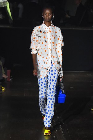 ケンゾー 2019年春夏ウィメンズコレクション - 服の上で“出会う”奇跡｜写真53