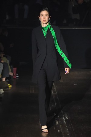 ケンゾー 2019年春夏ウィメンズコレクション - 服の上で“出会う”奇跡｜写真58